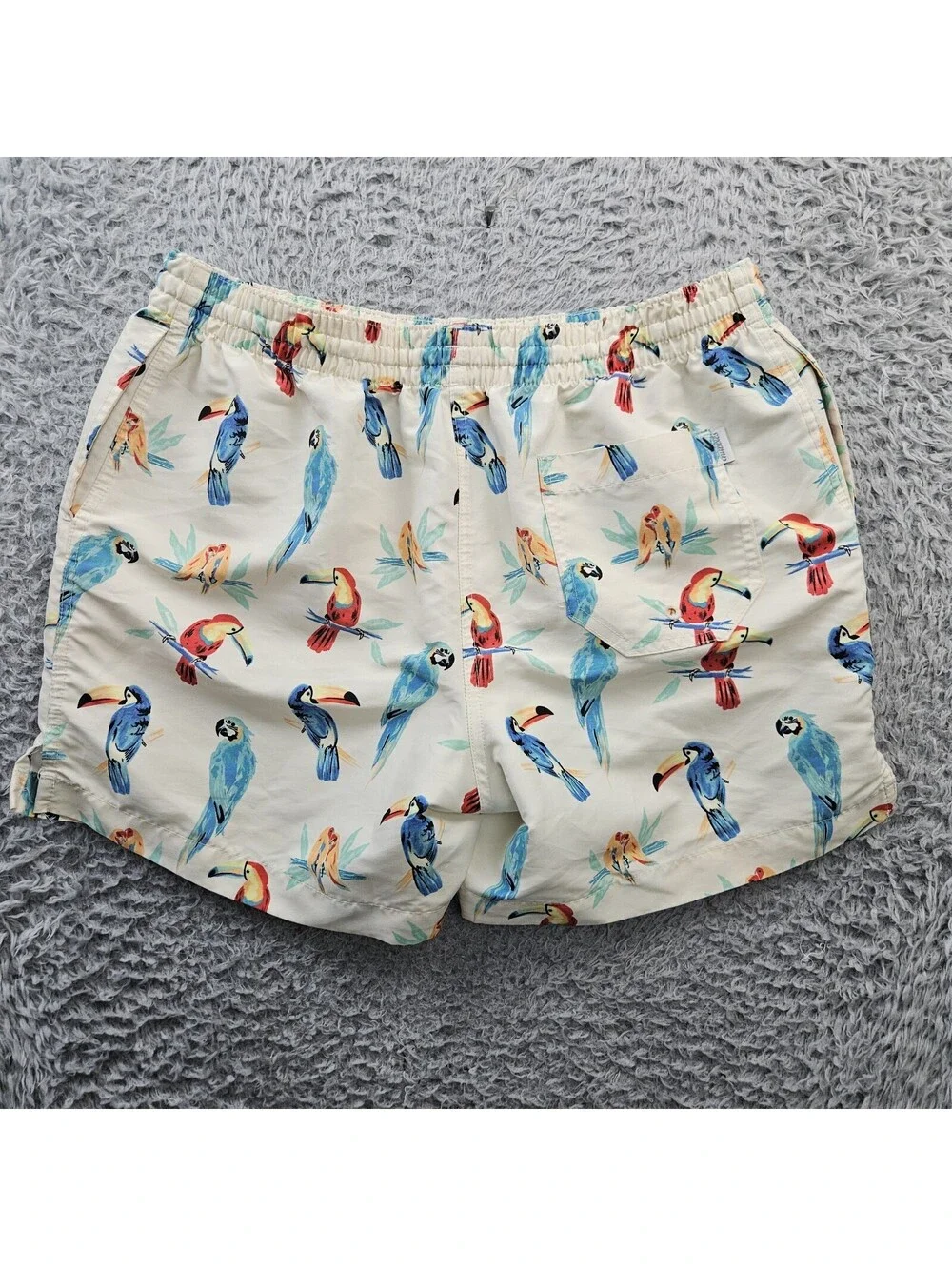 Chubbies Swim Shorts Trunks Large Parrots Birds Macaw Lined 5.5